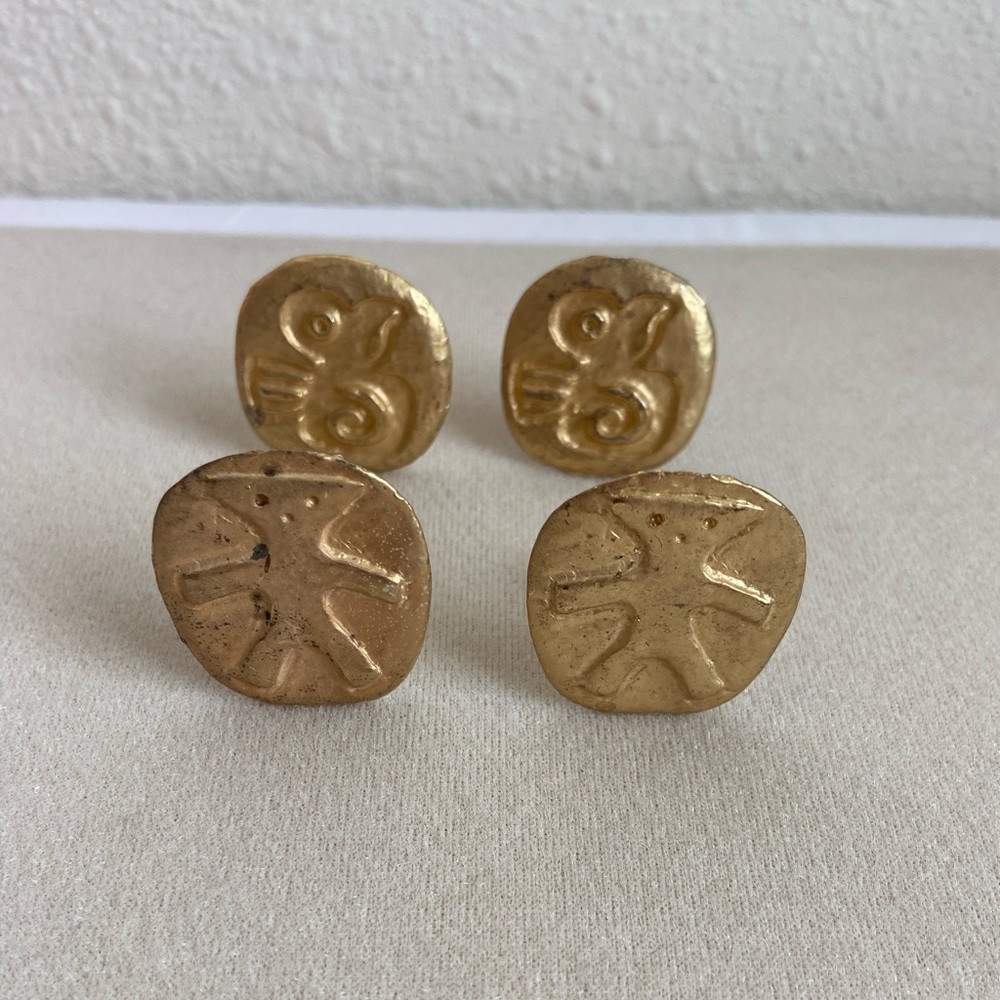 (2) Pairs vintage earrings